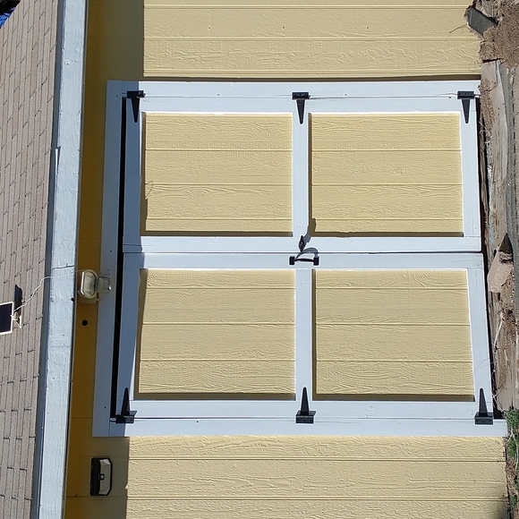 Meet your Posher, Stacy - Picture 2 of 2